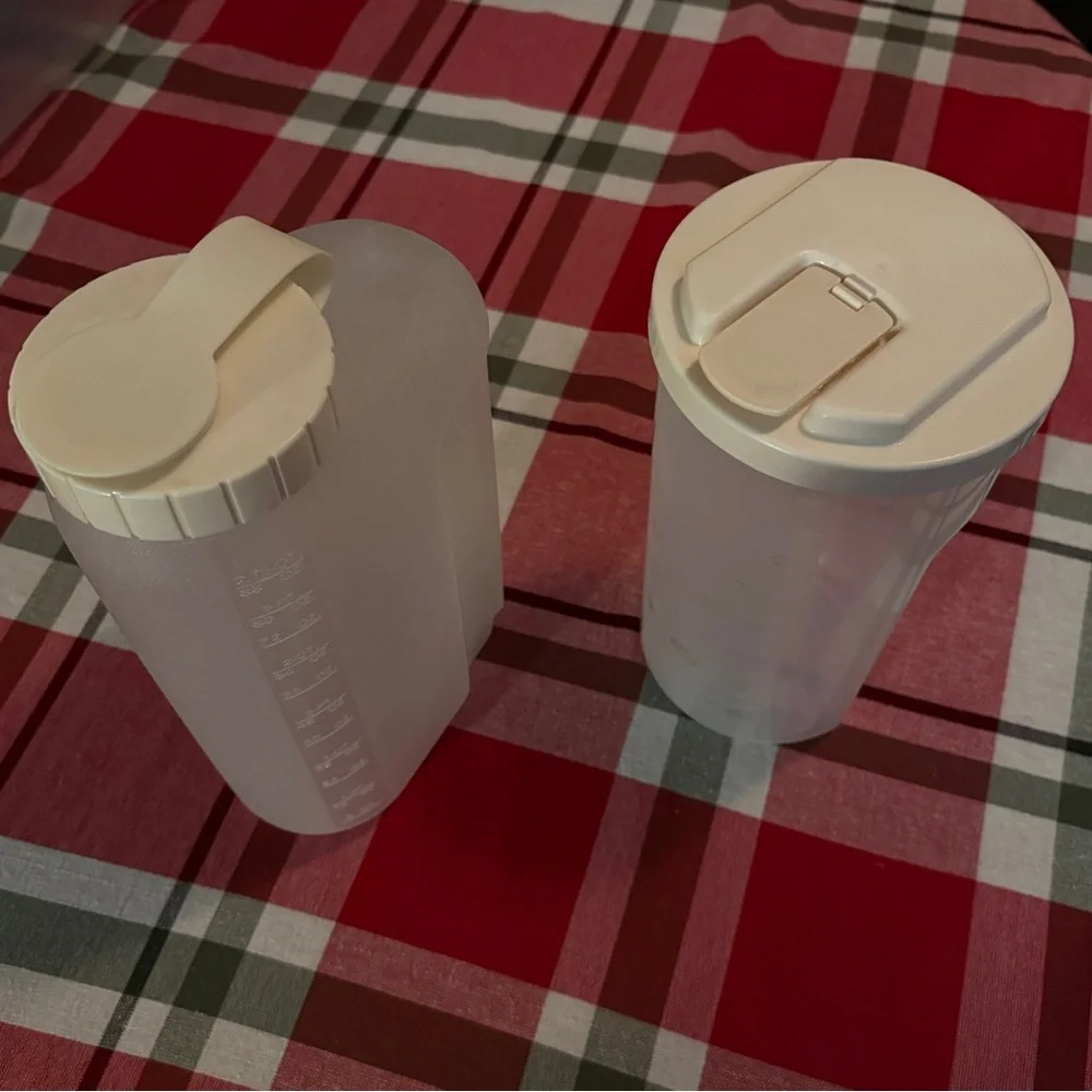 Vintage Tupperware, Lot of 2